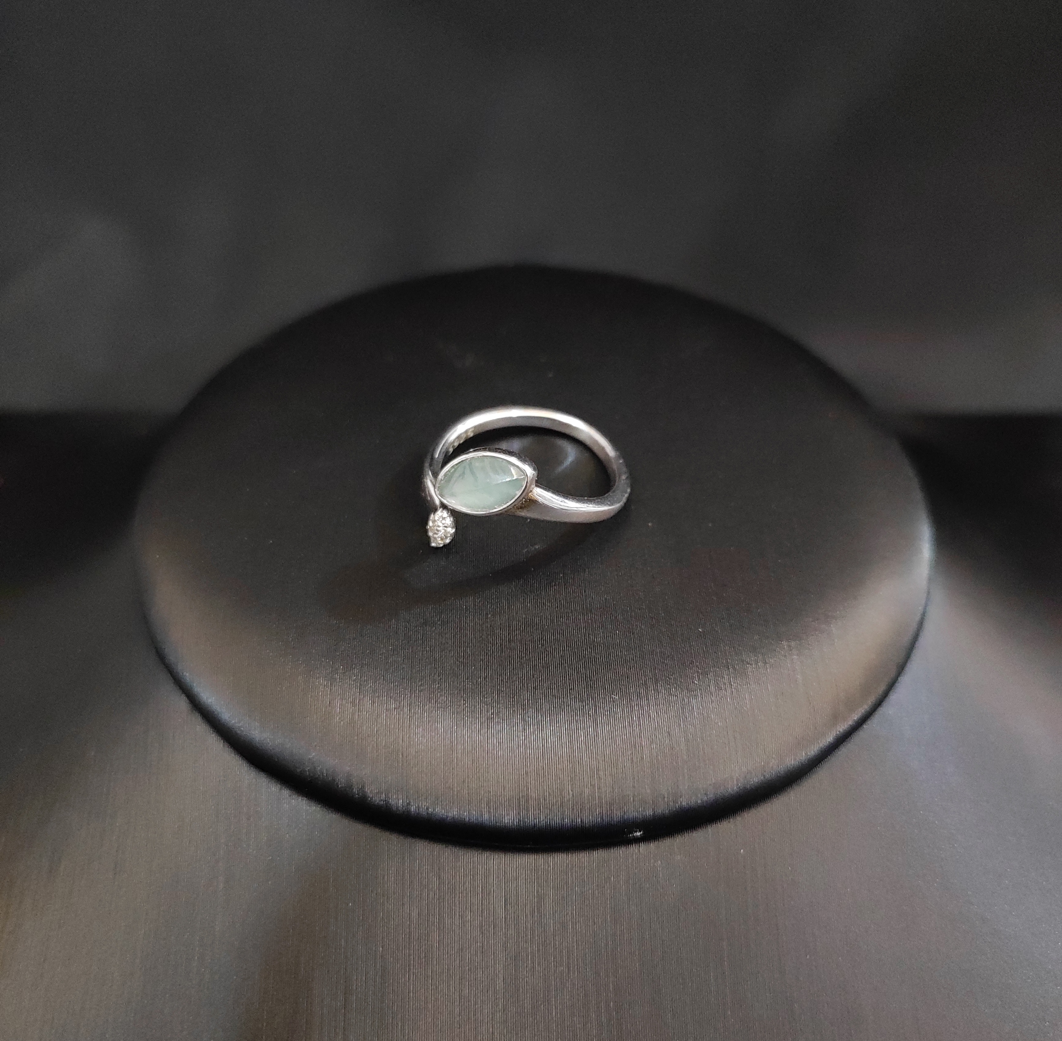 Nhẫn Phỉ Thúy Băng Chủng Myanmar